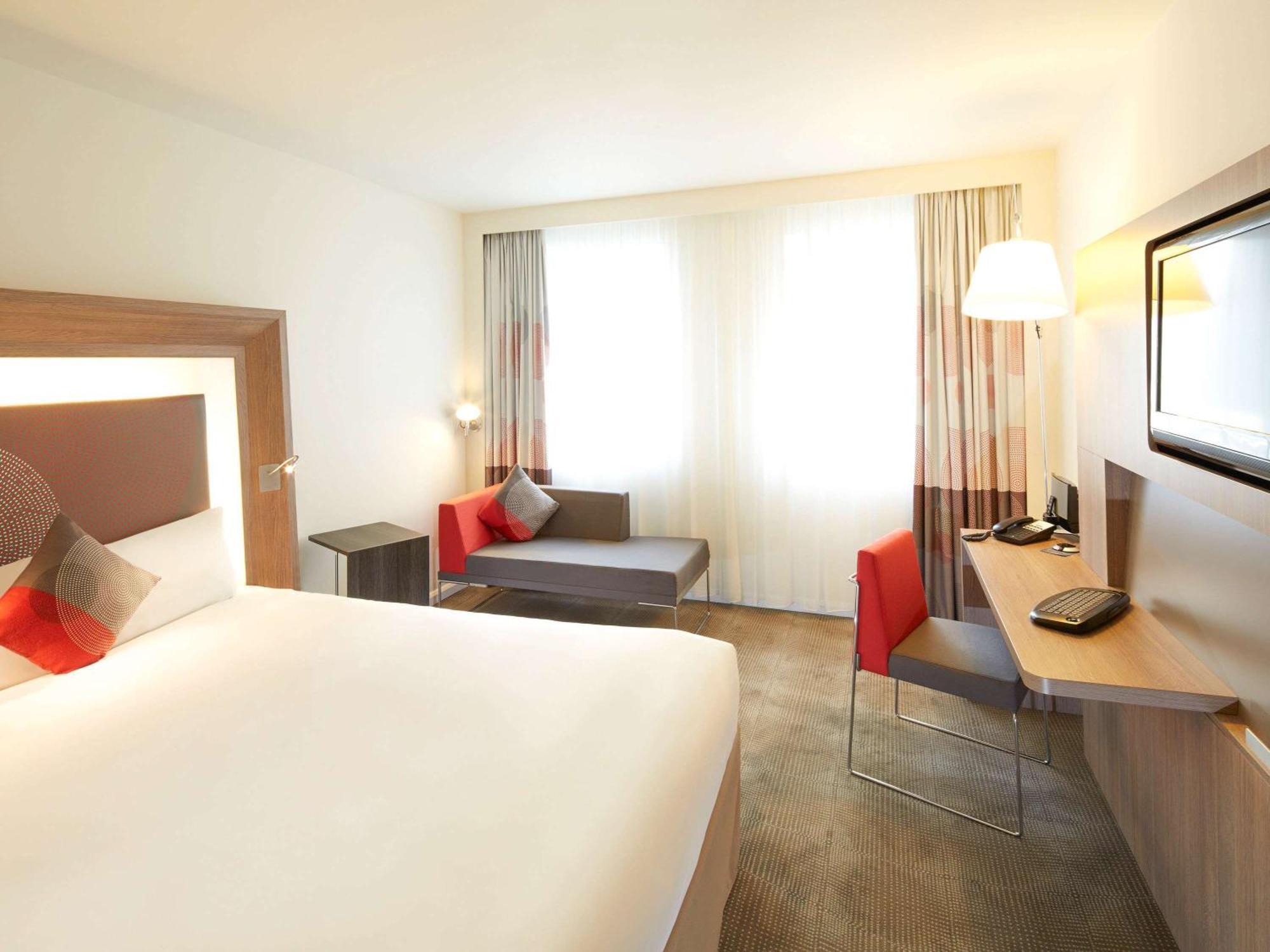 Novotel London Waterloo Exterior photo